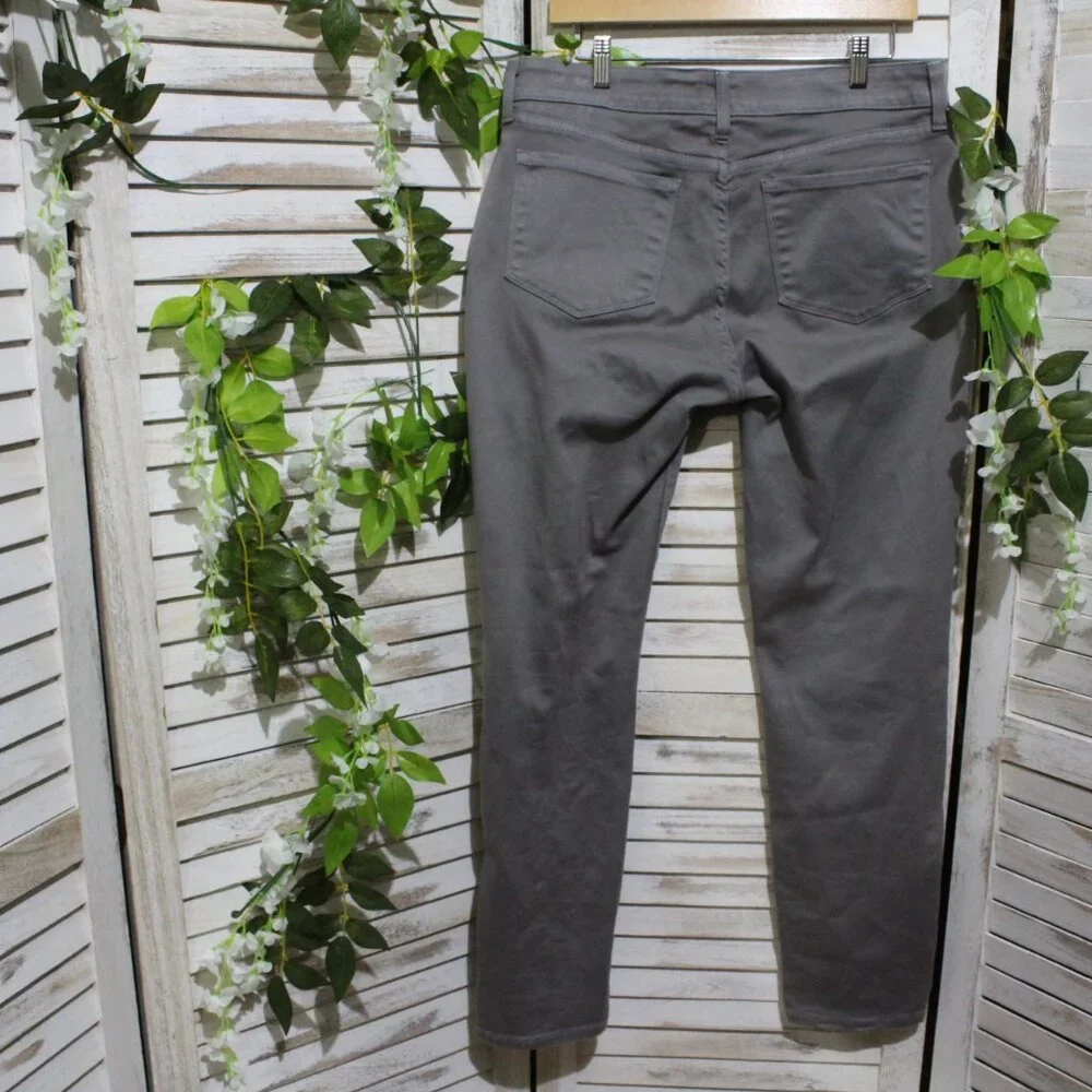 NYDJ Stretch Grey Legging Jeans (105) - Picture 5 of 15